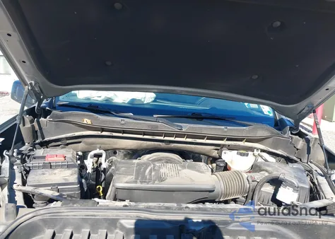 2024 Chevrolet Silverado 1500 4Wd Short Bed Lt Trail Boss z USA, uszkodzony, nr VIN 3GCUDFED3RG190809